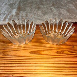 TWO (2) Pilgrim Glass MCM Textured 6" x 3" Petal Icicle Bowls Holiday Party